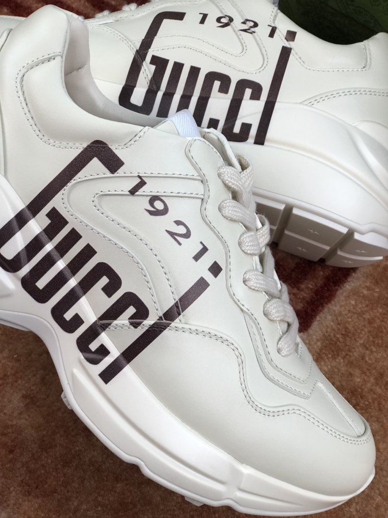 Gucci Sneakers